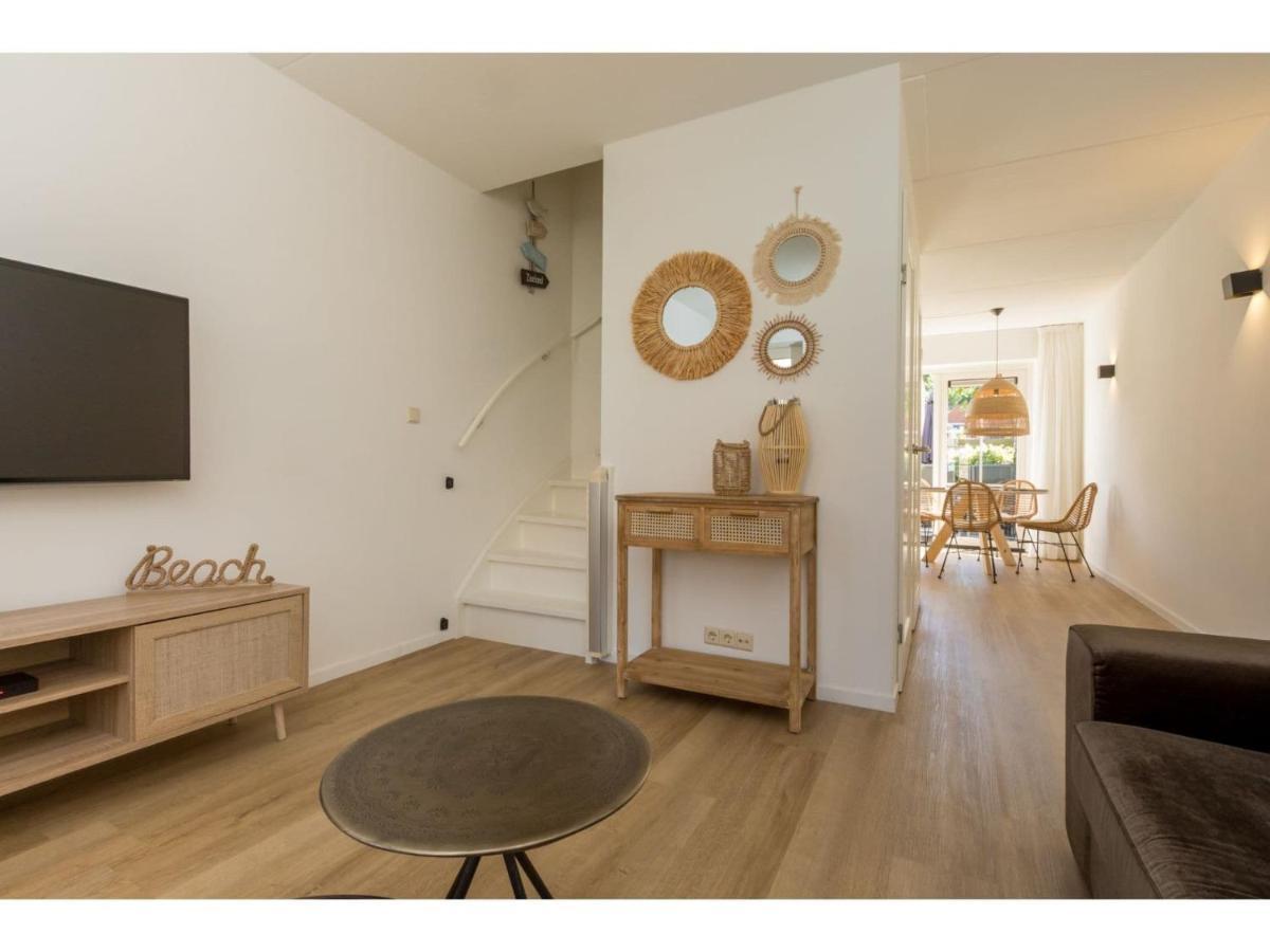 Quietly Located House Within Walking Distance Of The Beach Домбург Экстерьер фото